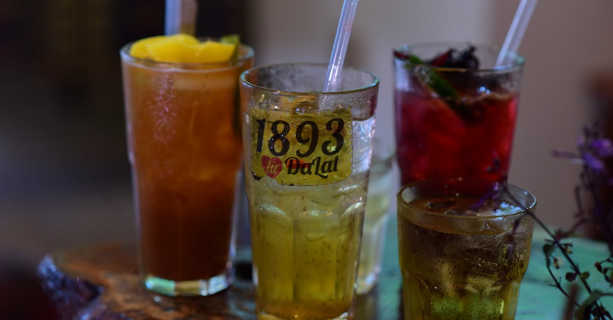 Exploring Local Ingredients for Unique Seasonal Cocktails