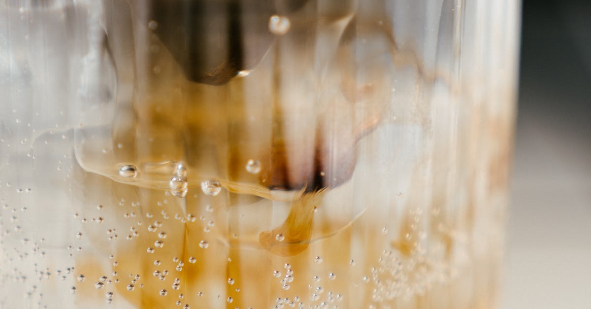 How to Use Artwork to Enhance Cocktail Bar Atmosphere